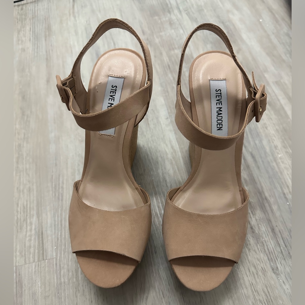 Brand New Steve Madden Wedges